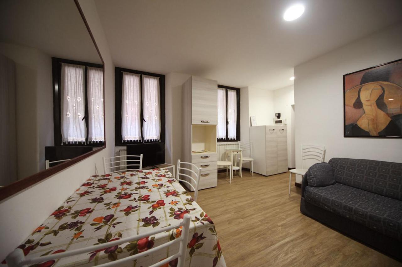 Antica Corte Milanese Novate Milanese Exteriör bild